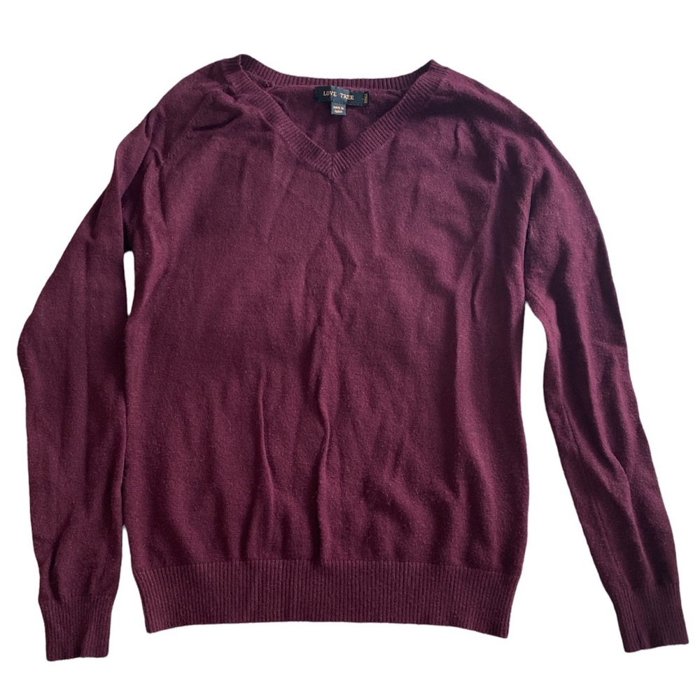 Love tree knit long sleeve v-neck sweater size small burgundy